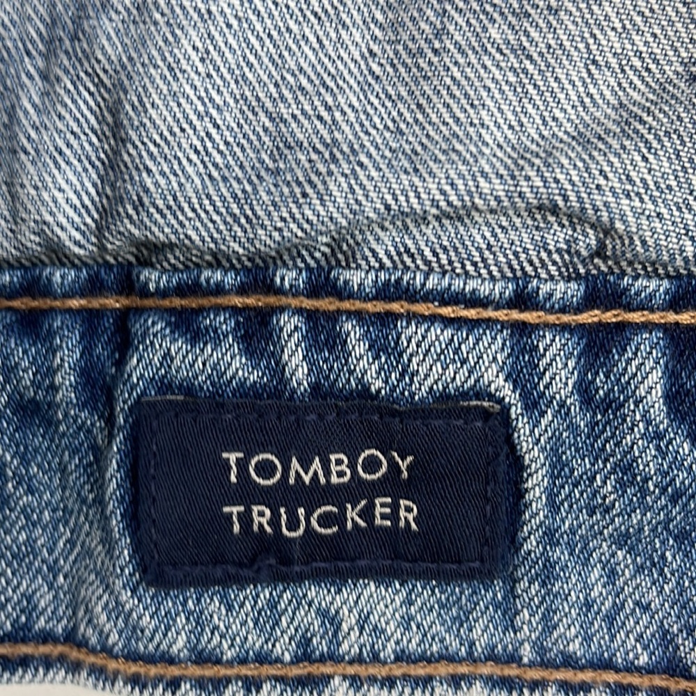 Lucky Brand women’s Tomboy Trucker Denim Jacket. Size Medium - Picture 14 of 14